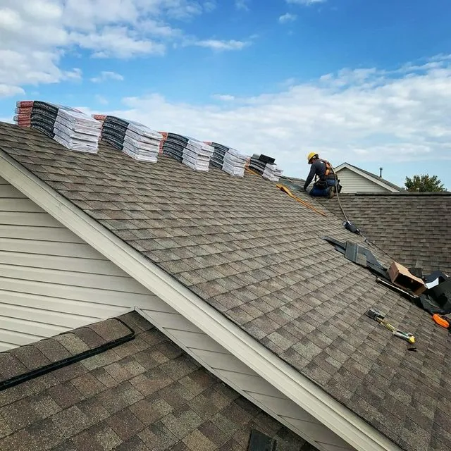 Residential Roof Installation process in Bakersfield, CA